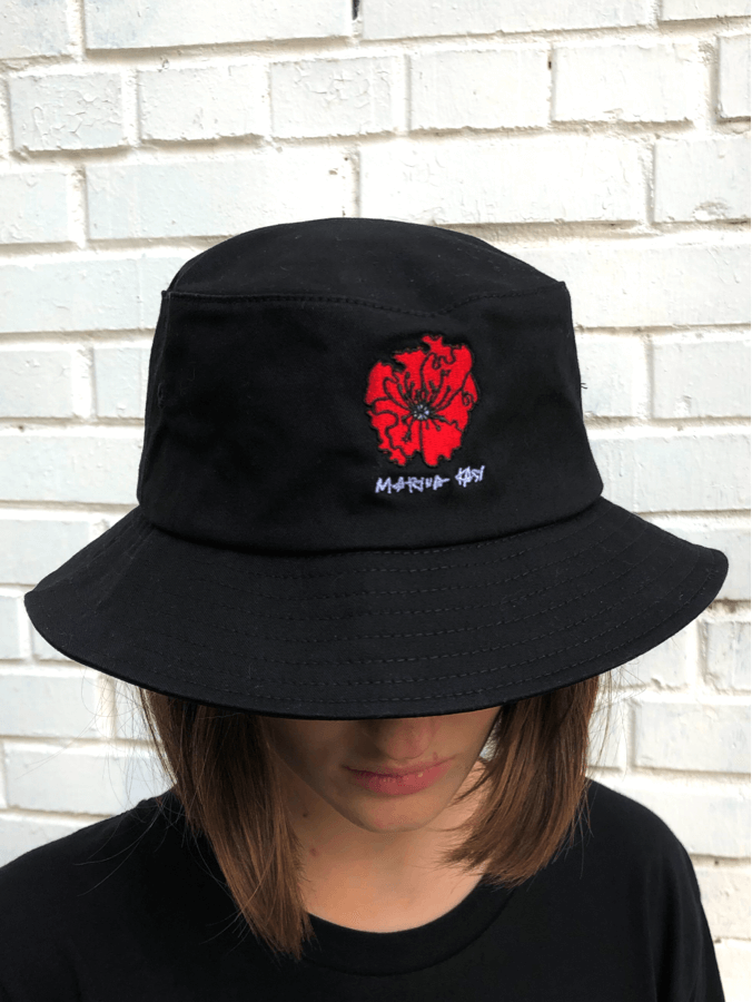 POPPIES bucket hat by Marina Kasi